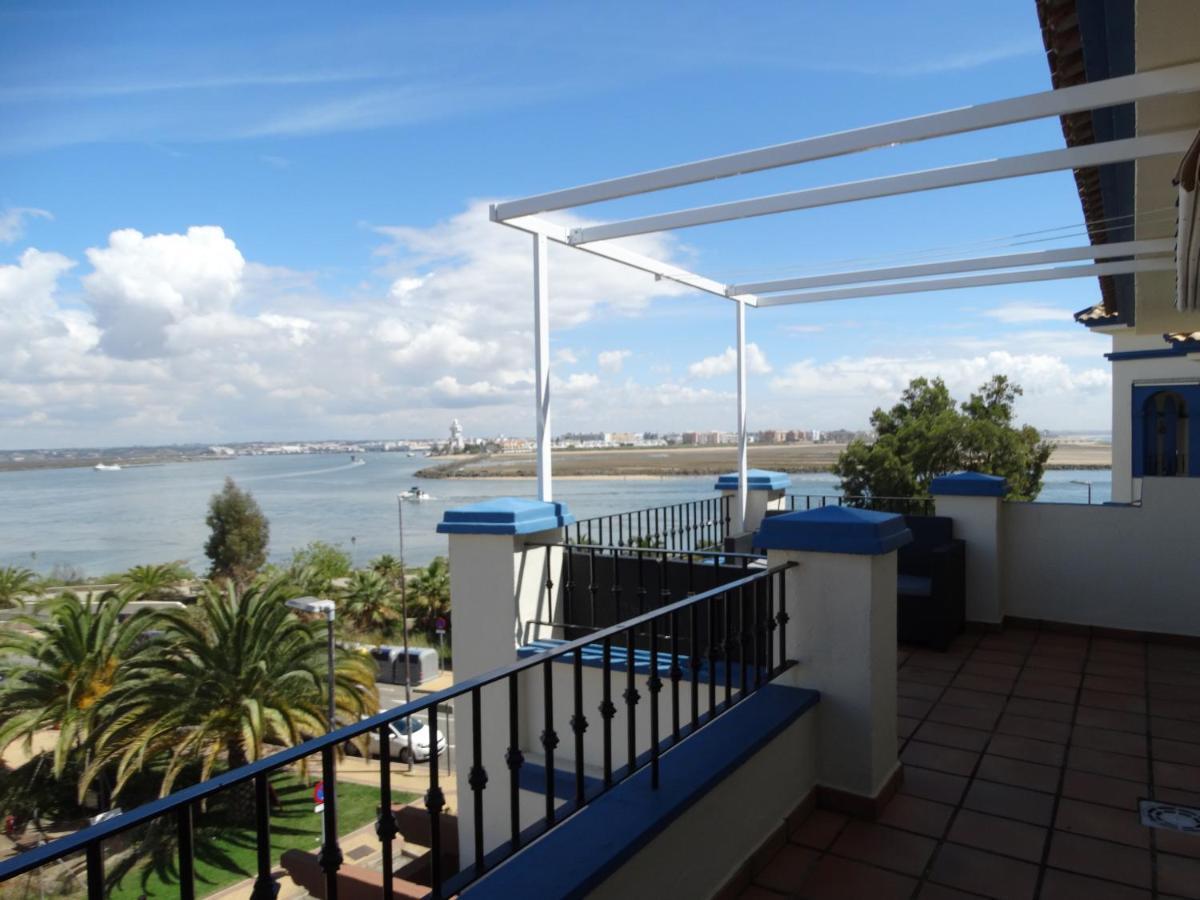 Beautiful Penthouse With Ocean And Marina Views Appartement Isla Canela Buitenkant foto